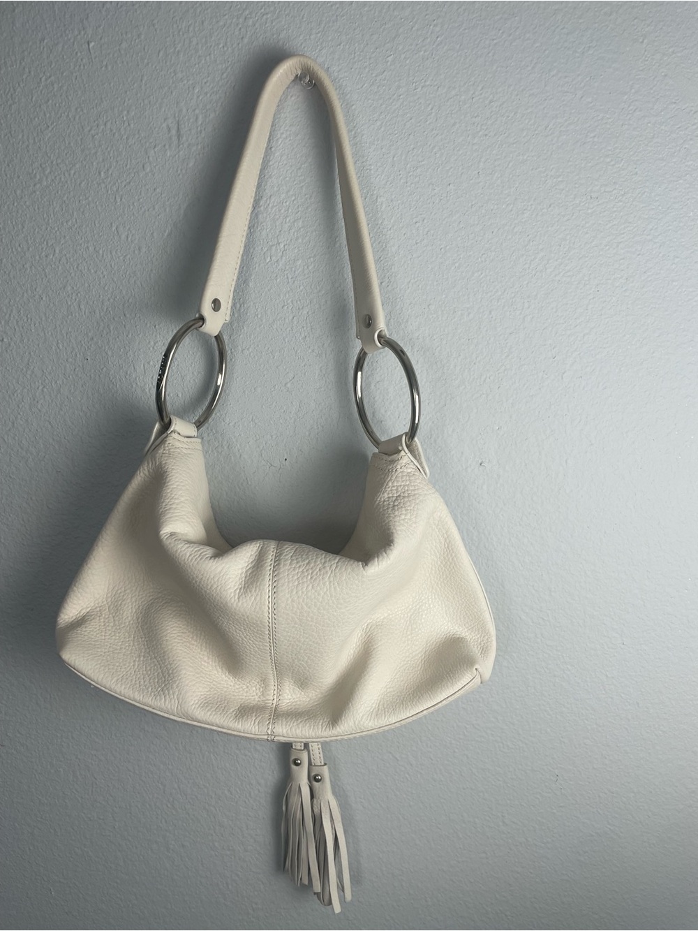 Alfani Genuine Learher Ivory Hobo Shoulder Bag Tassel Silver Ring - Picture 6 of 10